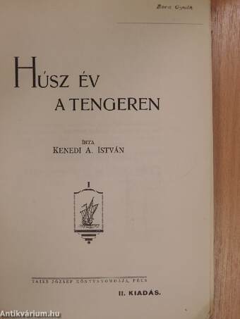 Húsz év a tengeren