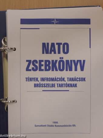 NATO zsebkönyv - Kazettával