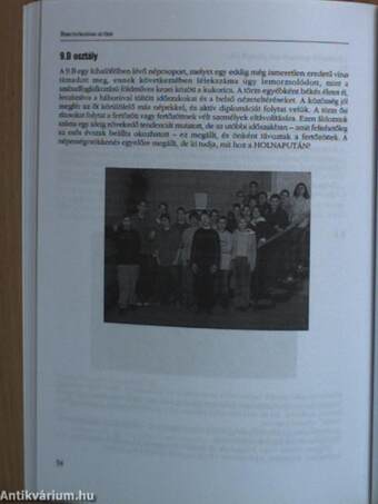 A Ferencvárosi Önkormányzat Leövey Klára Gimnáziumának évkönyve a 2003/2004-es iskolai évről