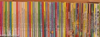 "66 kötet a Zseb-Garfield sorozatból (nem teljes sorozat)"