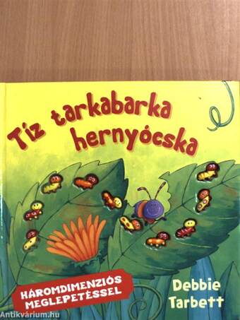 Tíz tarkabarka hernyócska