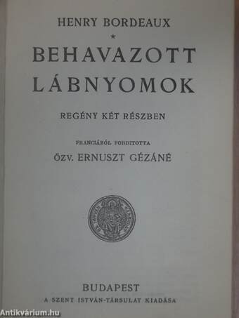 Behavazott lábnyomok