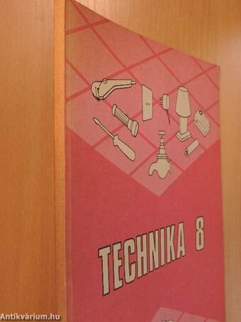 Technika 8.