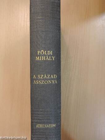 A század asszonya