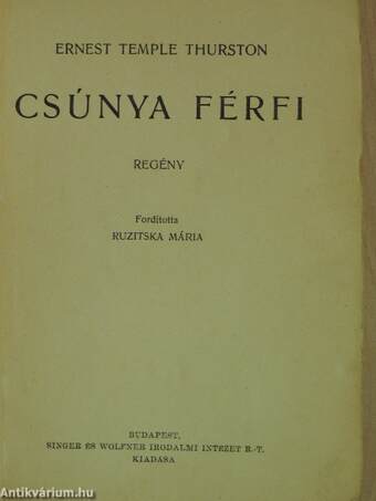 Csúnya férfi