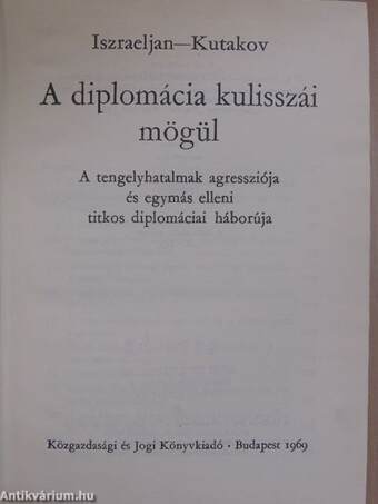 A diplomácia kulisszái mögül