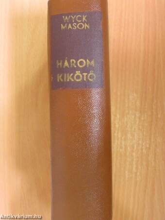 Három kikötő