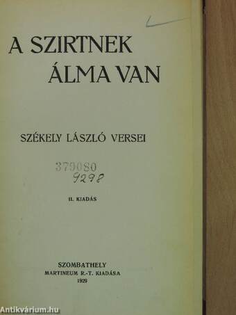 A szirtnek álma van