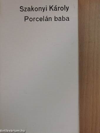 Porcelán baba