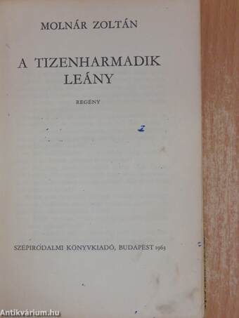 A tizenharmadik leány