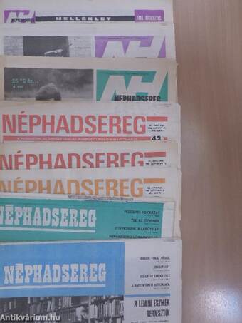 Néphadsereg 1982., 1988., 1989. (vegyes számok) (8 db)