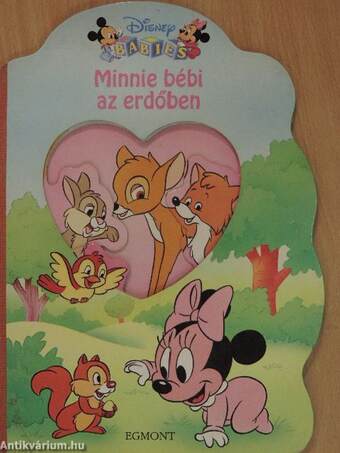 Minnie bébi az erdőben