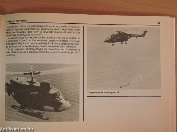 Katonai repülőgépek és helikopterek