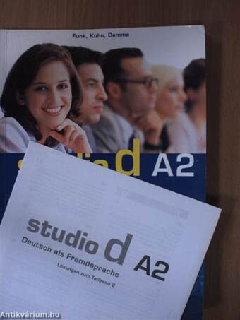 Studio d - Kurs- und Übungsbuch 2. - CD-vel