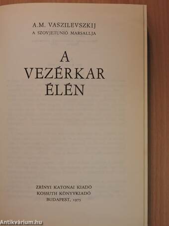 A vezérkar élén