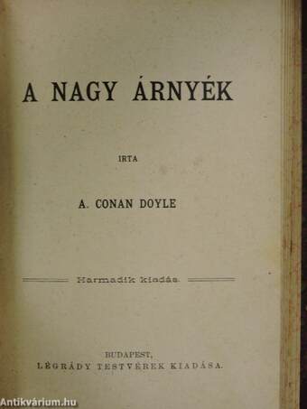 Város a tenger alatt I-II./A kék gyémánt/A nagy árnyék