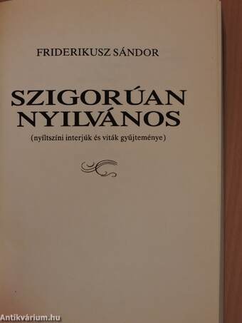 Szigorúan nyilvános