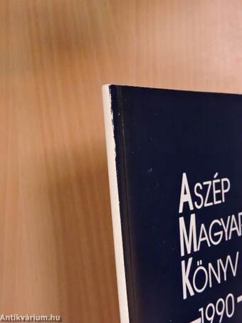 A szép magyar könyv 1990