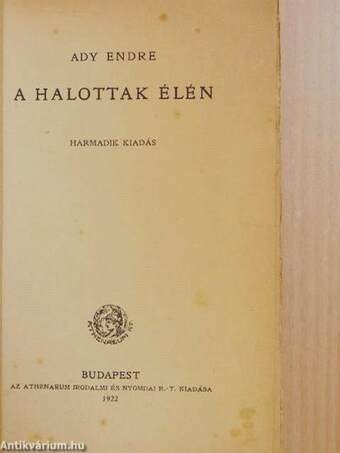 A halottak élén