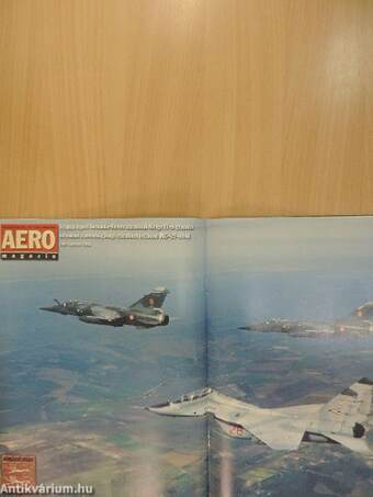 Aero Magazin 2002. november