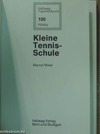 Kleine Tennis-Schule