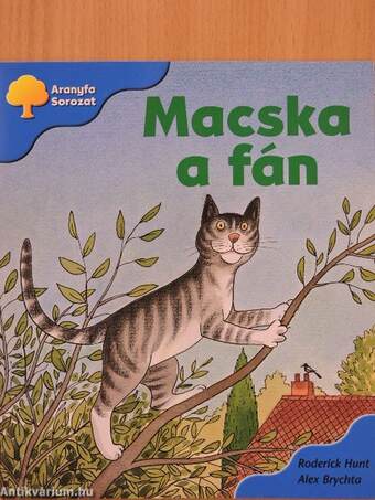 Macska a fán