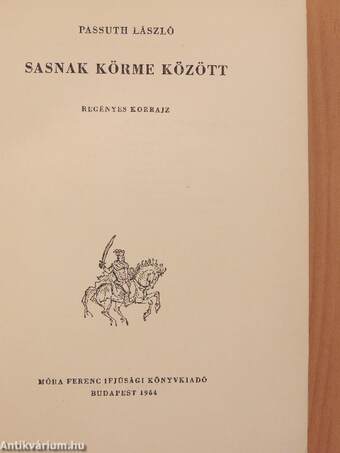 Sasnak körme között