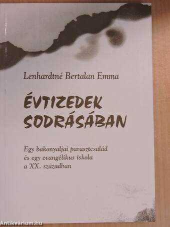 Évtizedek sodrásában