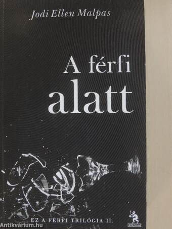 A férfi alatt