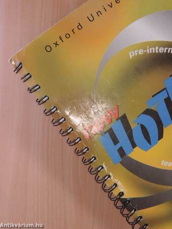 New Hotline - Pre-intermediate - Teacher's Book