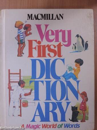 Macmillan Very First Dictionary