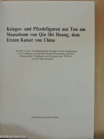 Krieger- und Pferdefiguren aus Ton am Mausoleum von Qin Shi Huang, dem Ersten Kaiser von China