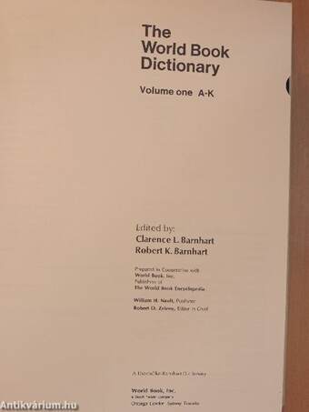 The World Book Dictionary I-II.