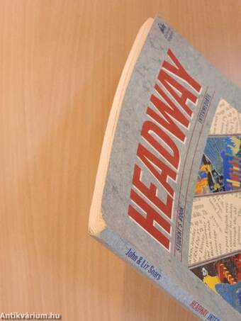 Headway - Intermediate - Student's Book