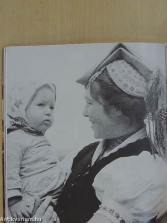 Hungarian peasant costumes