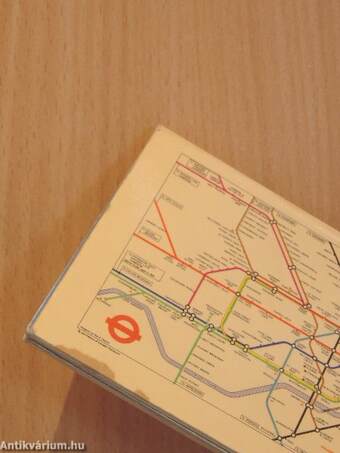 Geographers' A to Z visitors' London atlas and guide