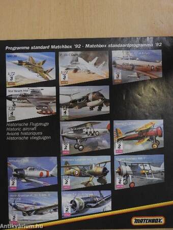 Modellbauprogramm '92/Model Kit Range '92/Programme maquettes '92/Modelbouwprogramma '92