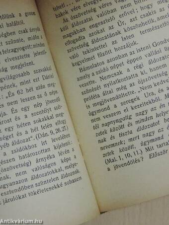 Világrend és Isten/Az élet eredete és az Isten/Ne mentegesd magad vagyis meghívó az Úr Jézus lakomájára/A negyedik parancs/Szentáldozás és szívtisztaság/Ima és gondviselés/A szentmise/Isten és a természet/Levelek egy Mária-leányhoz II.