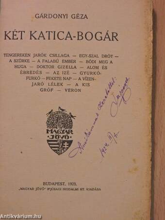 Két katica-bogár