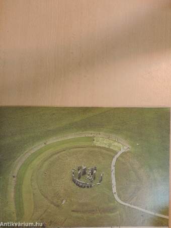 The Prehistoric Temples of Stonehenge & Avebury