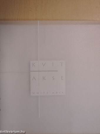 Kvit Akse/White Axis