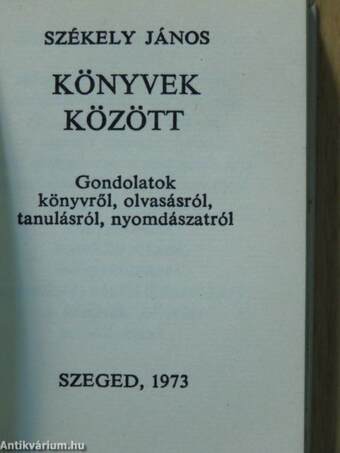 Könyvek között (minikönyv)