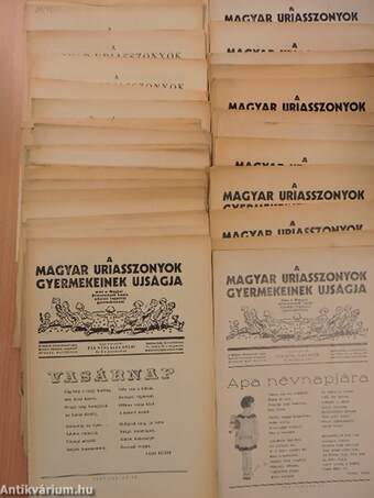 A Magyar Uriasszonyok Gyermekeinek Ujságja 1936-1939. (vegyes számok) (54 db)