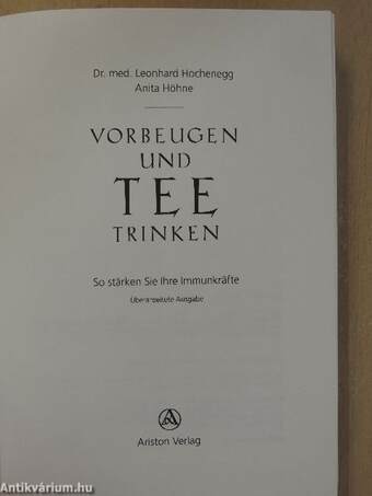 Vorbeugen und Tee Trinken