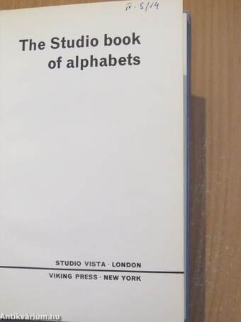 The Studio book of alphabets