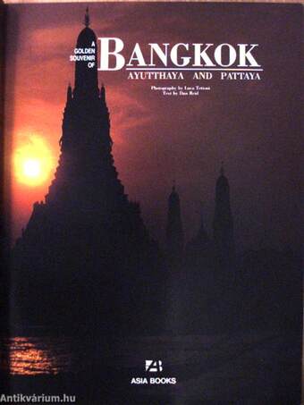 A golden souvenir of Bangkok