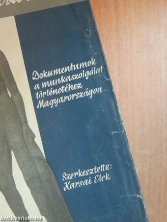 "Fegyvertelen álltak az aknamezőkön..." II. (töredék)