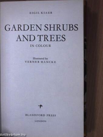 Garden Shrubs and Trees in Colour