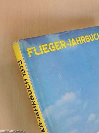 Flieger-Jahrbuch 1973