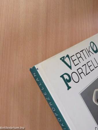 Vertiko Porzellan